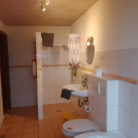 Röhe Apartment *